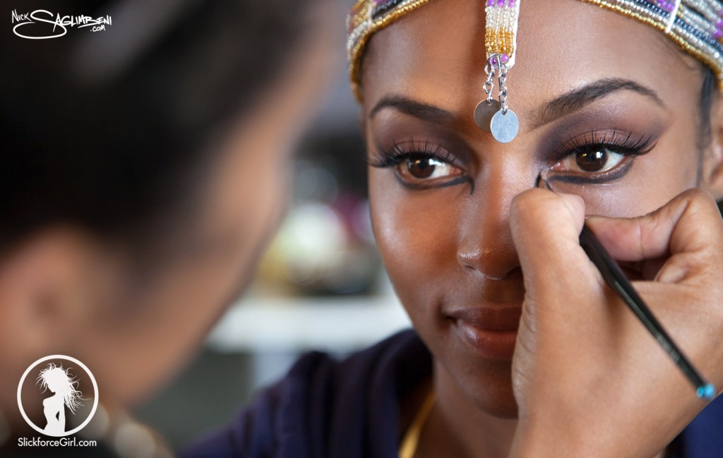 slickforce-girl-kersti-pitre-richards-show-model-african-tribal-warrior-nkiru-nick-saglimbeni-photography-therese-williams-makeup-closeup-eyes-brows-brush